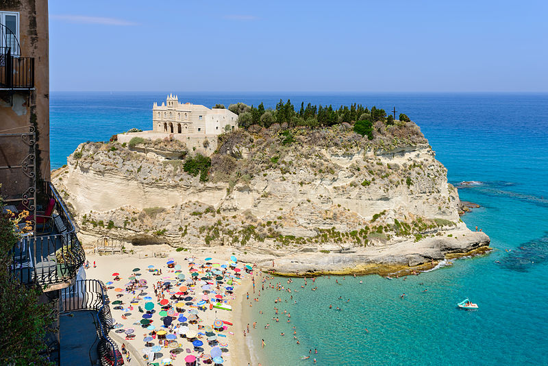 Couple on vacation in Italy turned away from guest house for being gay