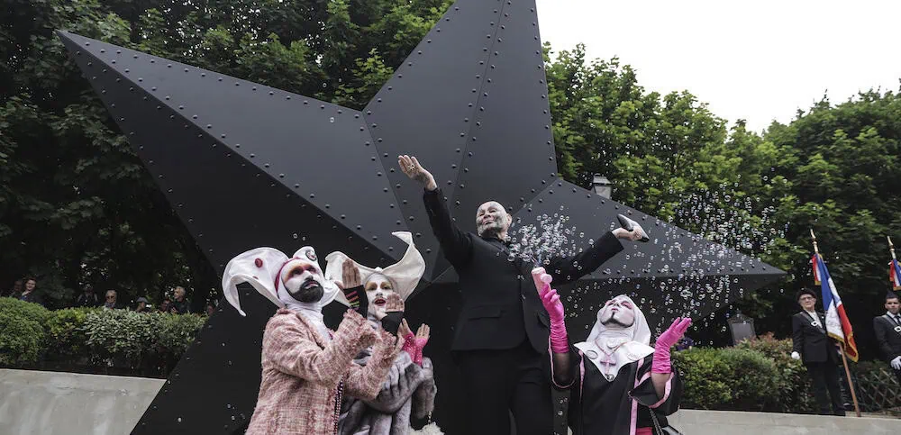 Powerful New Monument For LGBTQ+ Victims of The Holocaust Unveiled in Paris