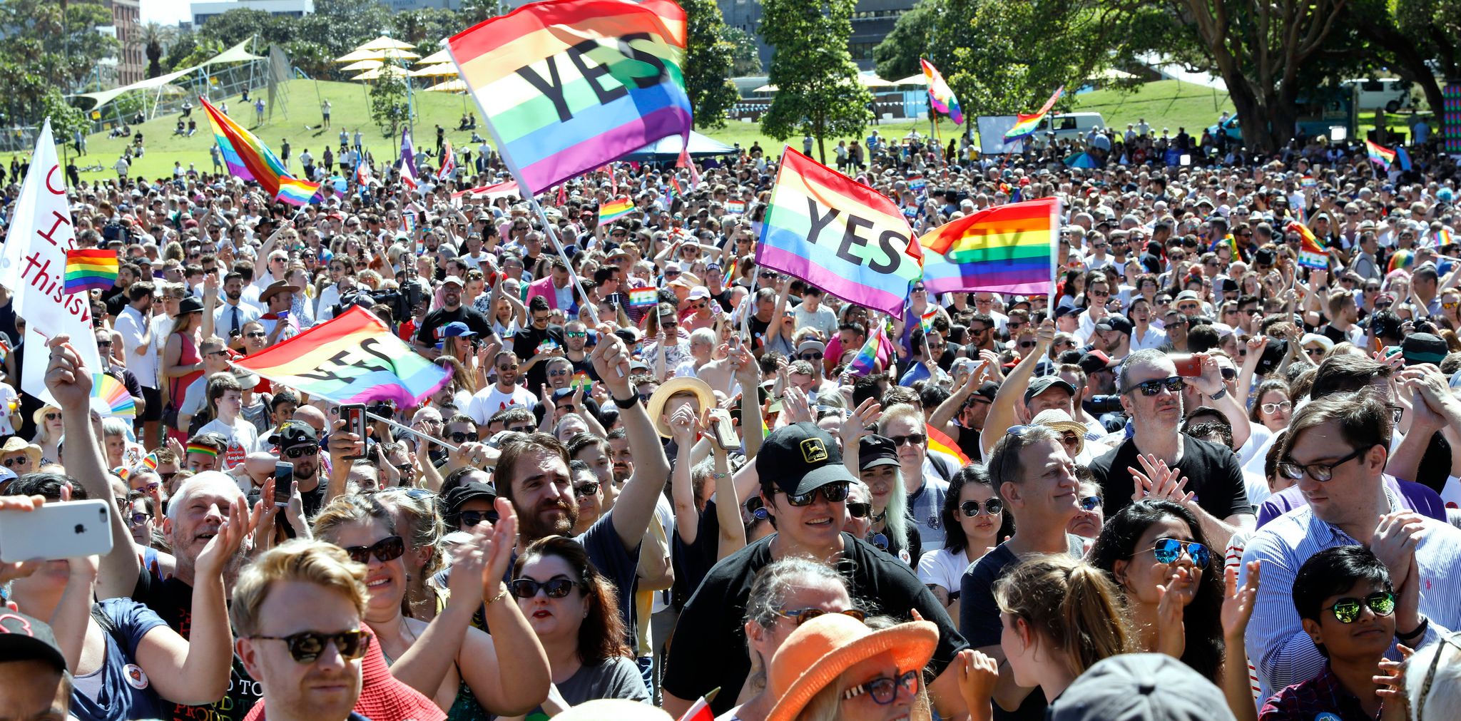 Religious freedom review recommends no changes to the Marriage Act