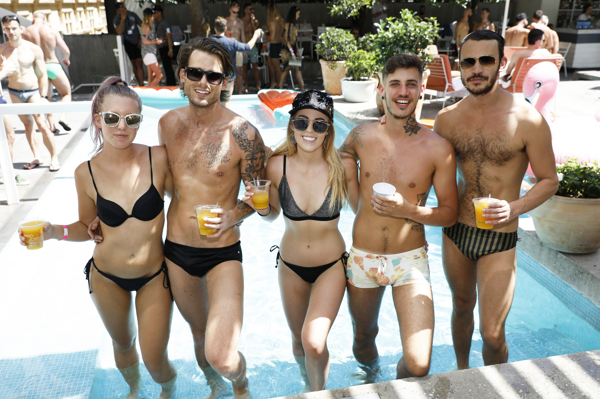 KiKi Pool Party