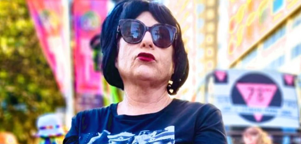 Ejected 78er Brings Her Own Hot Pink Fluffy Handcuffs To Sydney Mardi Gras