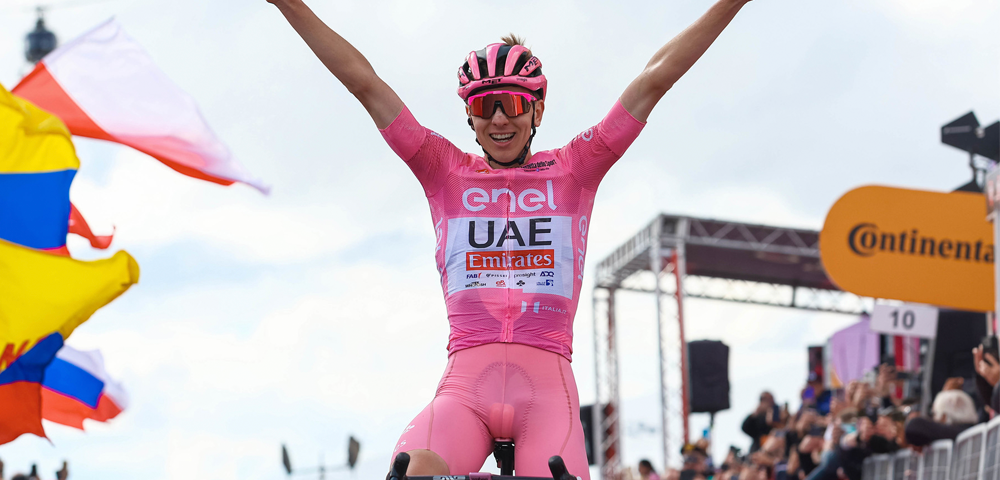 Cyclist’s Post-Race Interview In Wildly Tight Shorts Becomes Internet Sensation