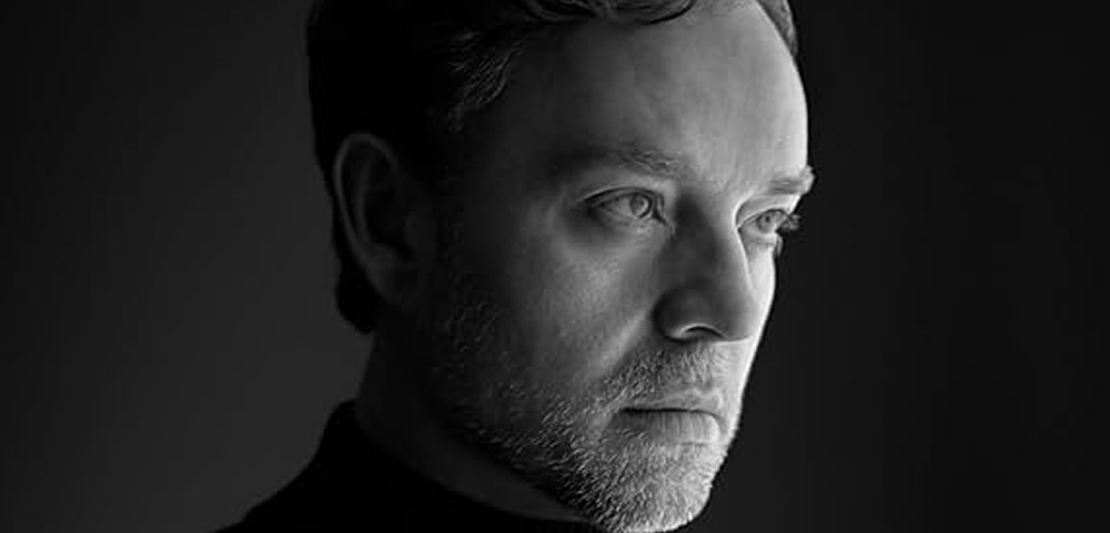 Darren Hayes Shares Serious Health Update After Mysterious Accident