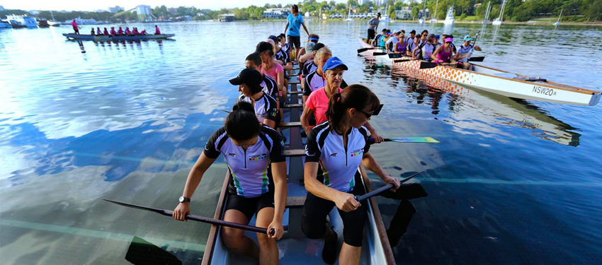 Different Strokes Dragon Boat Training