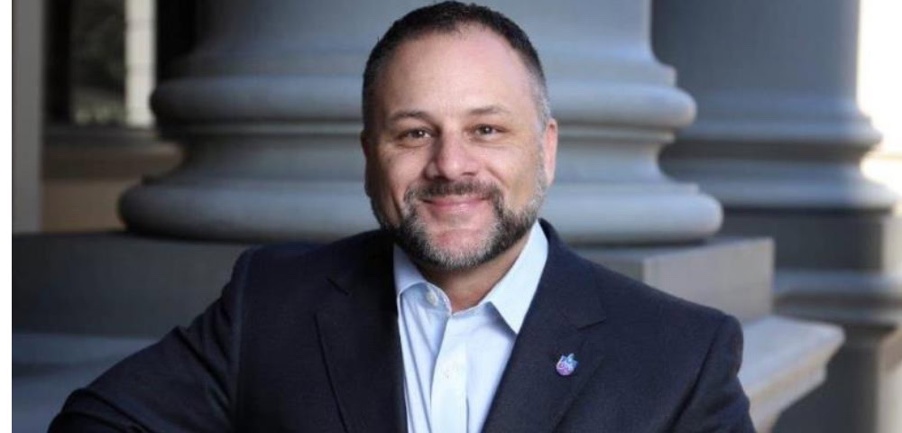 Sydney Hospital CEO Reveals He Felt ‘Uncomfortable’ As A Gay Patient 