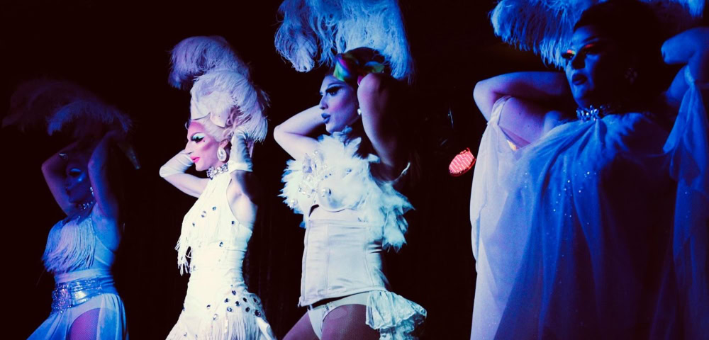 VAU D’VILE DRAG CABARET