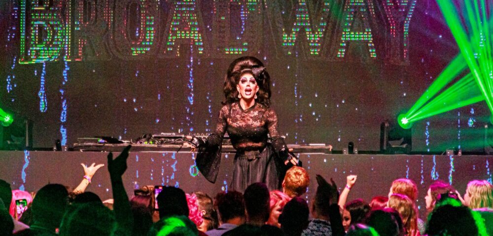 November 22: Club Broadway at Wynnum Fringe
